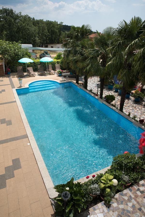 Apartments Paradis Rovinj Exterior foto